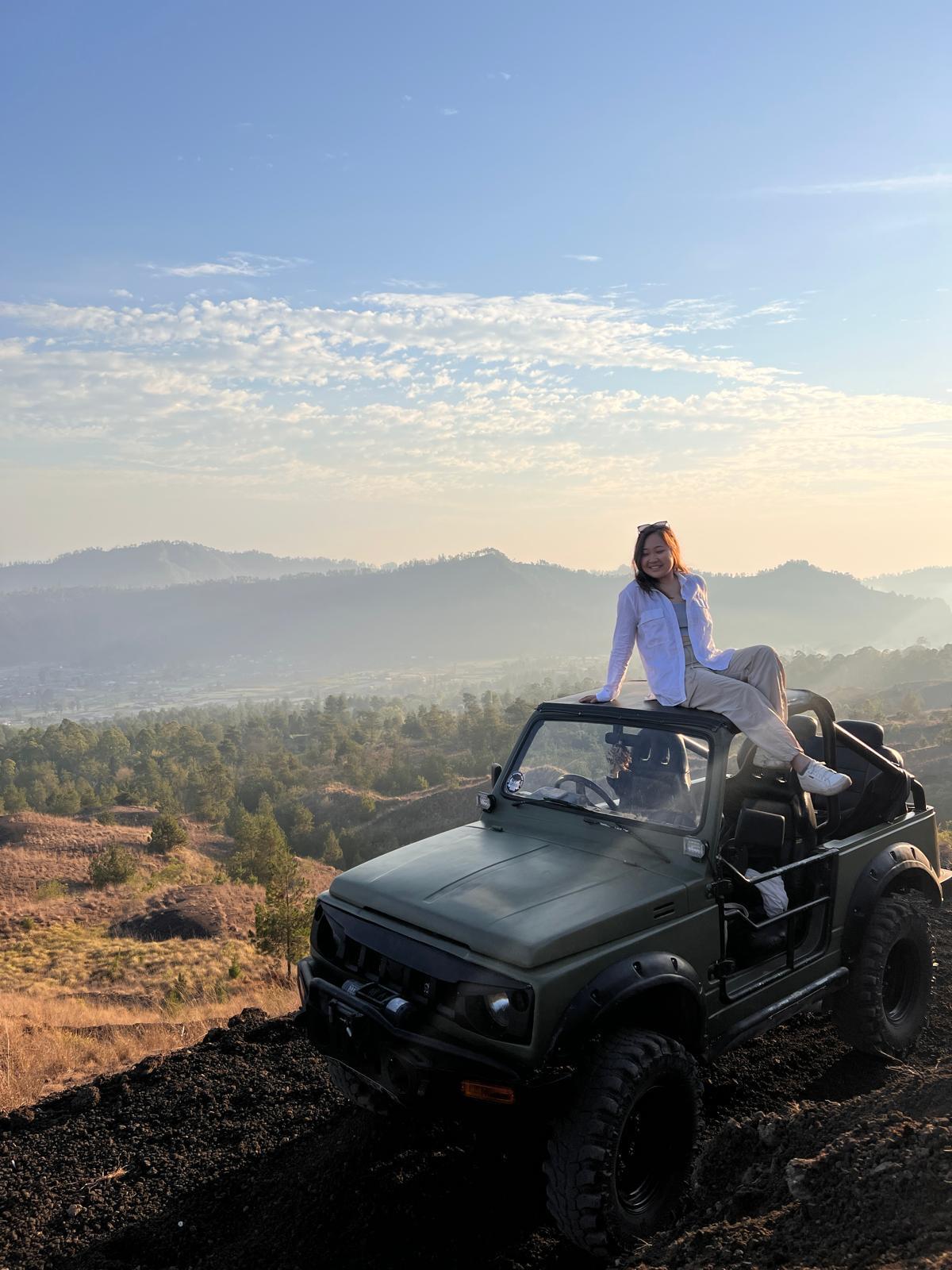 Solo Female Travel Safety Guide: 15 Essential Tips from Real Experience
